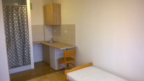 Здається затишна квартира 14 м.кв Район Брудно