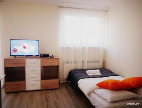 2-х комнатная квартира,по суточно Варшава