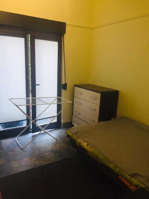 Здається кімната з 10.11.2019, для сімейної пари.Вроцлав.