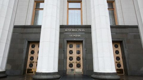 Українці заплатять по 350 тисяч гривень за утримання кожного нардепа