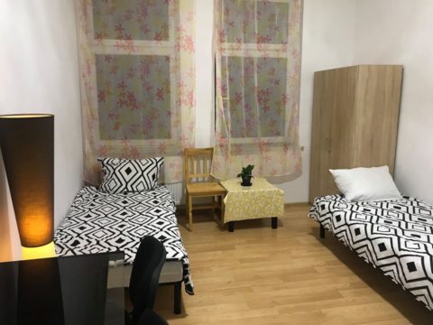 Вільні місця для чоловіків і жінок в Гданську