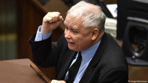 Політична криза у Польщі: у “ПіС” говорять про дострокові вибори