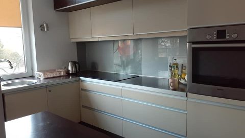 Сдаются в 3х комнатной квартире 2 комнаты