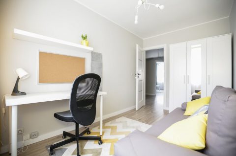 BEZPOŚREDNIO Oferuję na wynajem pokoje  jednoosobowe