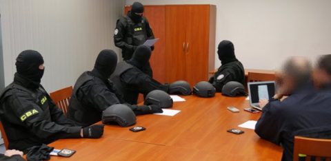 Міжнародна група незаконно вивела з Польщі 2 млрд євро. Не без участі громадян України