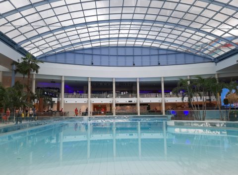 У Польщі відкривають найбільший у Європі критий парк водних розваг