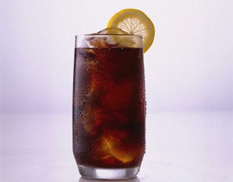 Солодке життя подорожчає: польський уряд прийняв проєкт «цукрового» закону