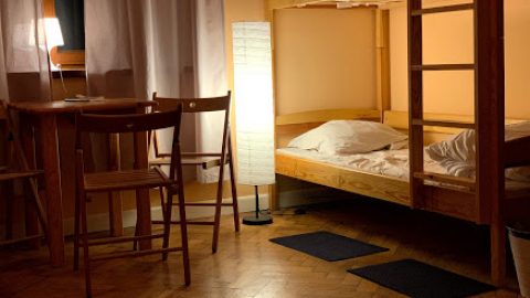 Хостел в центре Кракова недалеко от Galeriya Krakowska