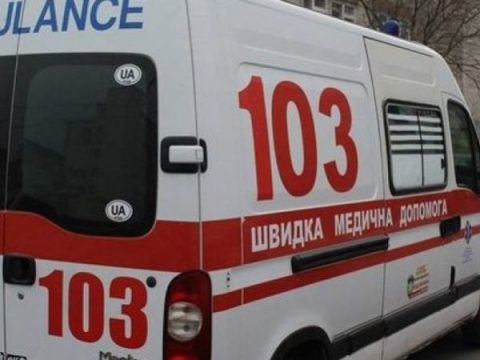 У Херсоні хворого, який повернувся з Польщі, забирали у лікарню з поліцією