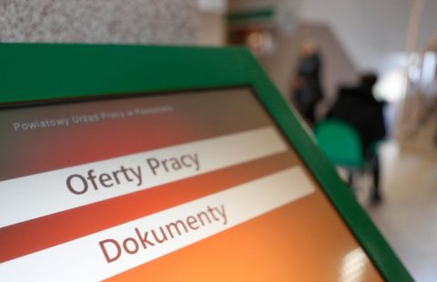 У Польщі може з’явитися навіть 2 мільйони безробітних