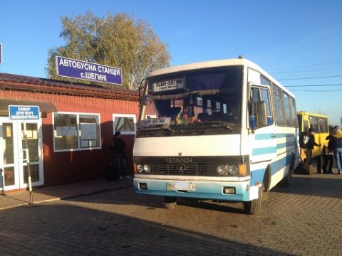 Міжміські та міжобласні перевезення в Україні планують відновити в червні