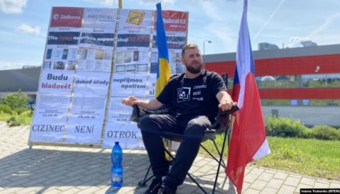 У Чехії українець тиждень голодував, протестуючи проти невиплати грошей заробітчанам