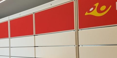 Poczta Polska бореться з InPost. У планах – 2000 нових поштових автоматів до 2022 року